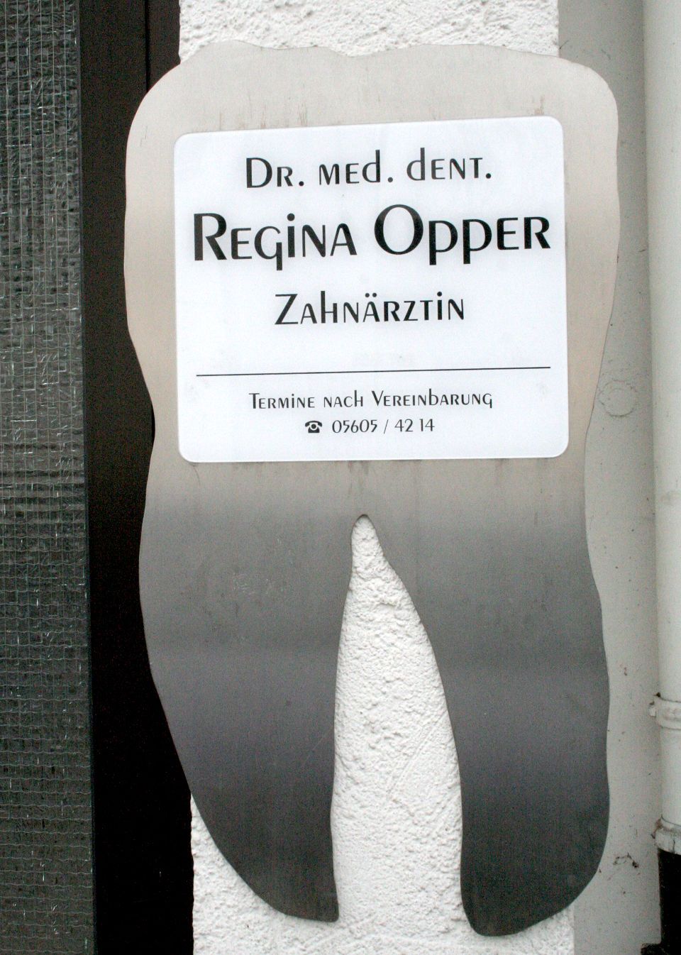 Praxisschild au&szlig;en